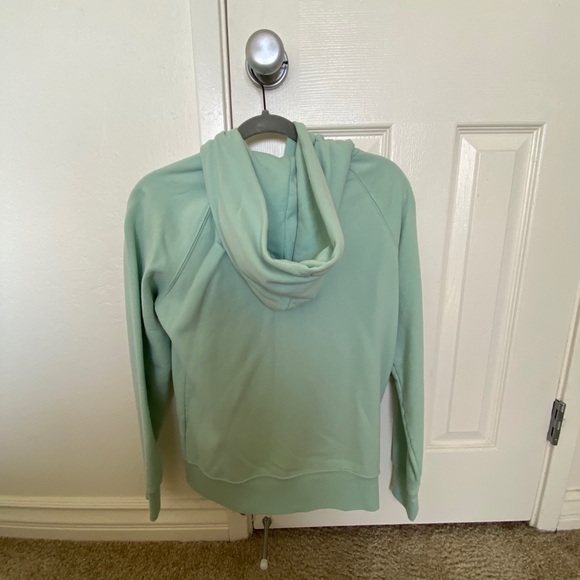 Jackets - Picture 3 of 5